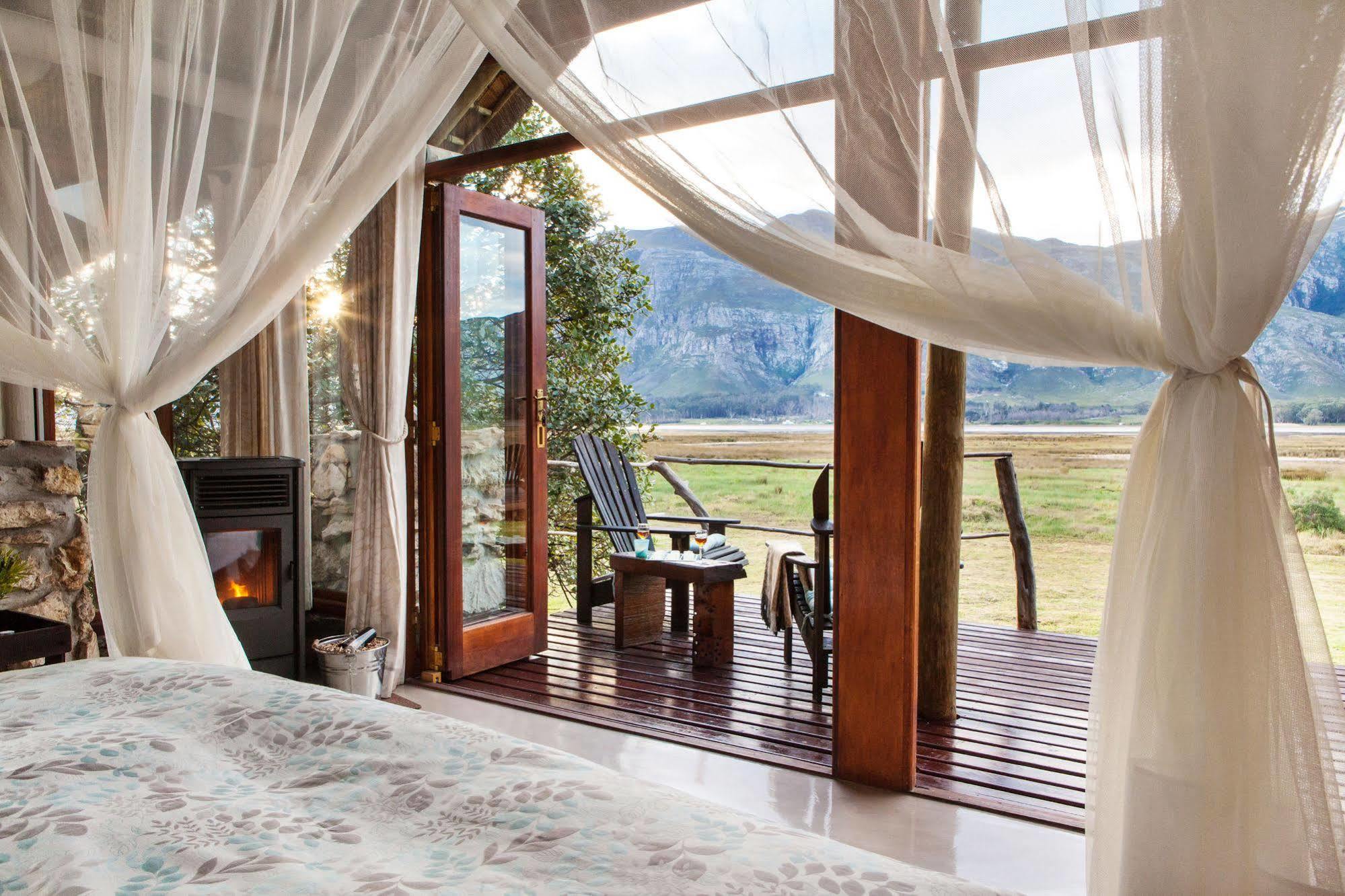 Mosaic Lagoon Lodge Stanford Ngoại thất bức ảnh